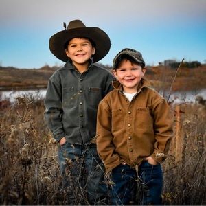 XS (5) carhartt youth lined jacket - @ciarraolson SOLD (3)